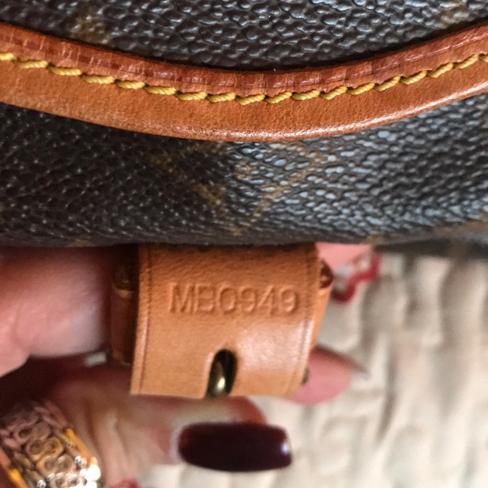 lv - Picture 6 of 6